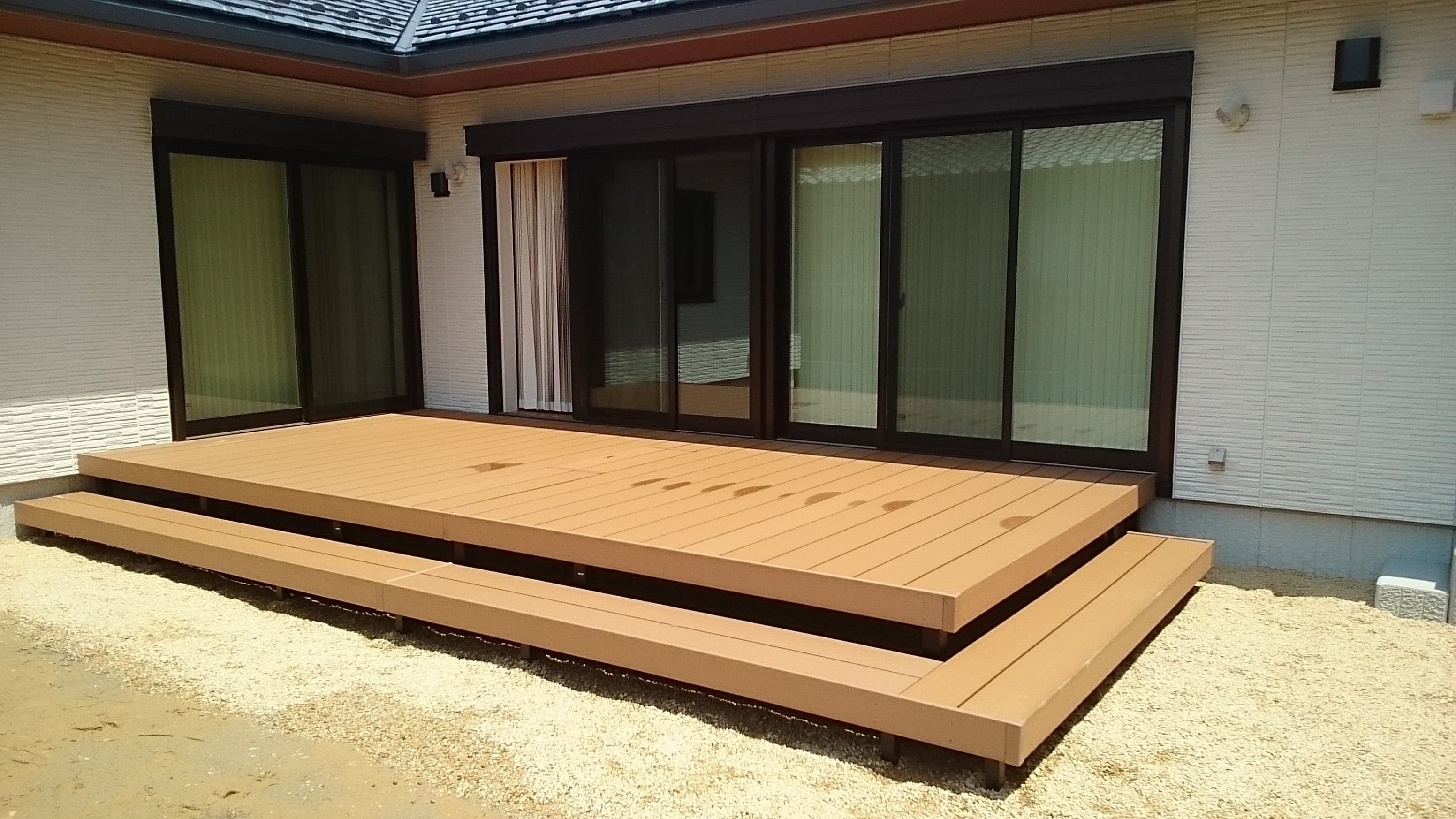 ウッドデッキ新設工事 | 名古屋市瑞穂区のエクステリア工事ならイズ美