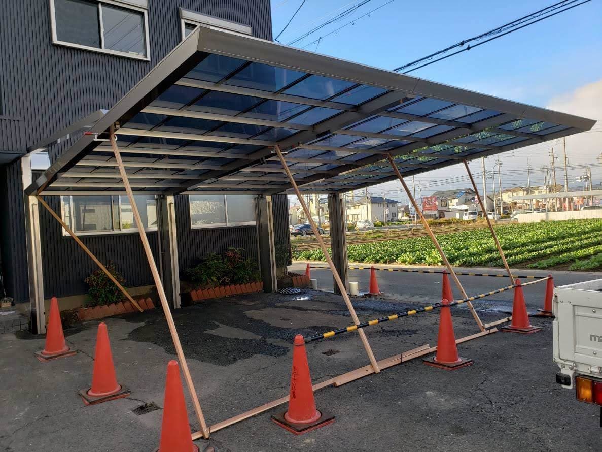 2台用カーポート新設工事 | 名古屋市瑞穂区のエクステリア工事ならイズ美