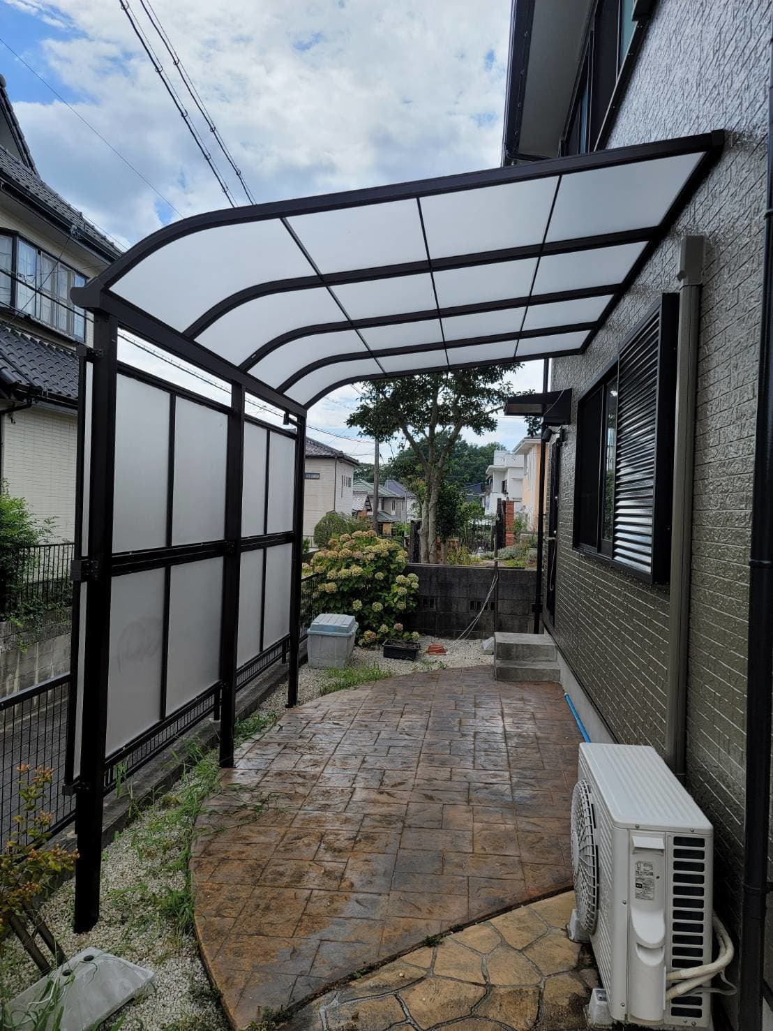 テラス設置 | 名古屋市瑞穂区のエクステリア工事ならイズ美