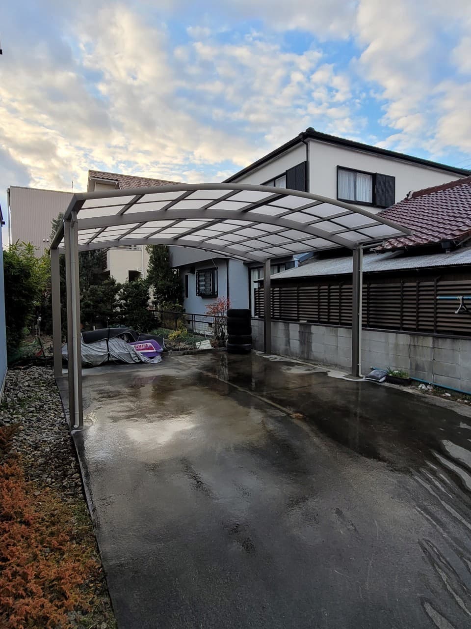 カーポート設置 | 名古屋市瑞穂区のエクステリア工事ならイズ美