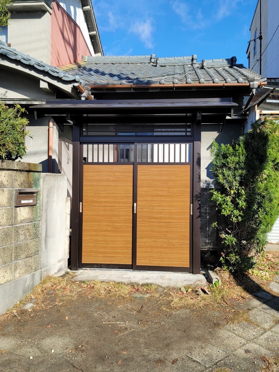 門の設置 | 名古屋市瑞穂区のエクステリア工事ならイズ美