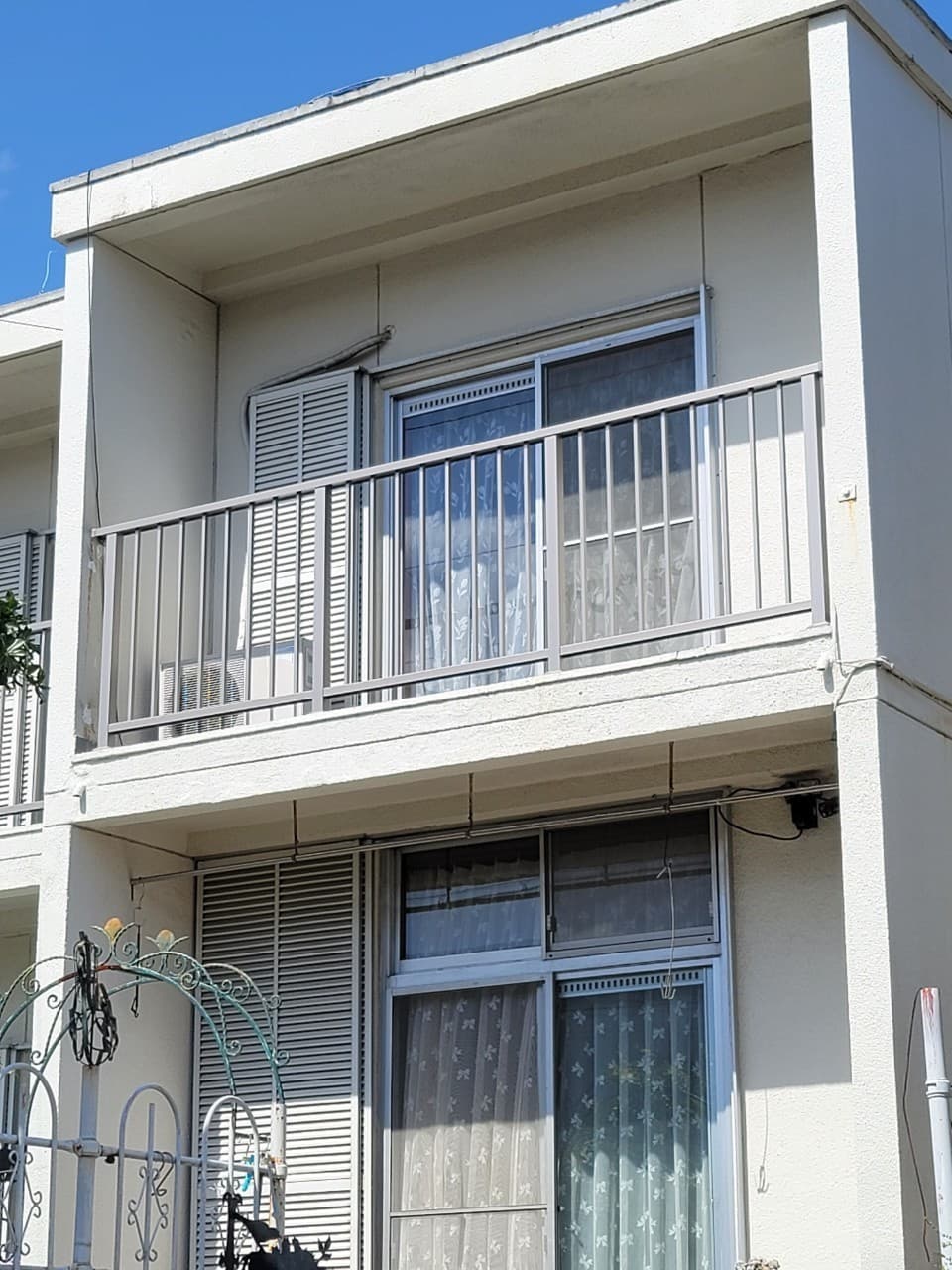 ベランダ手すり設置 | 名古屋市瑞穂区のエクステリア工事ならイズ美